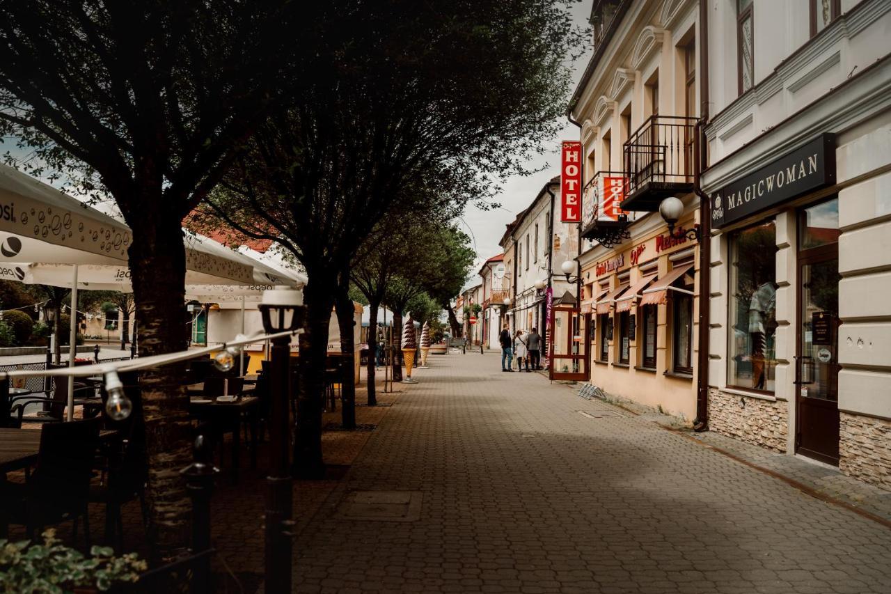 Hotel Osjann Biała Podlaska Exteriér fotografie
